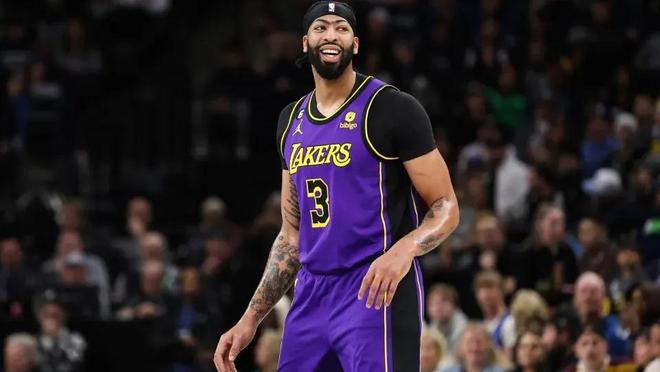 足坛并不少 足坛并不少