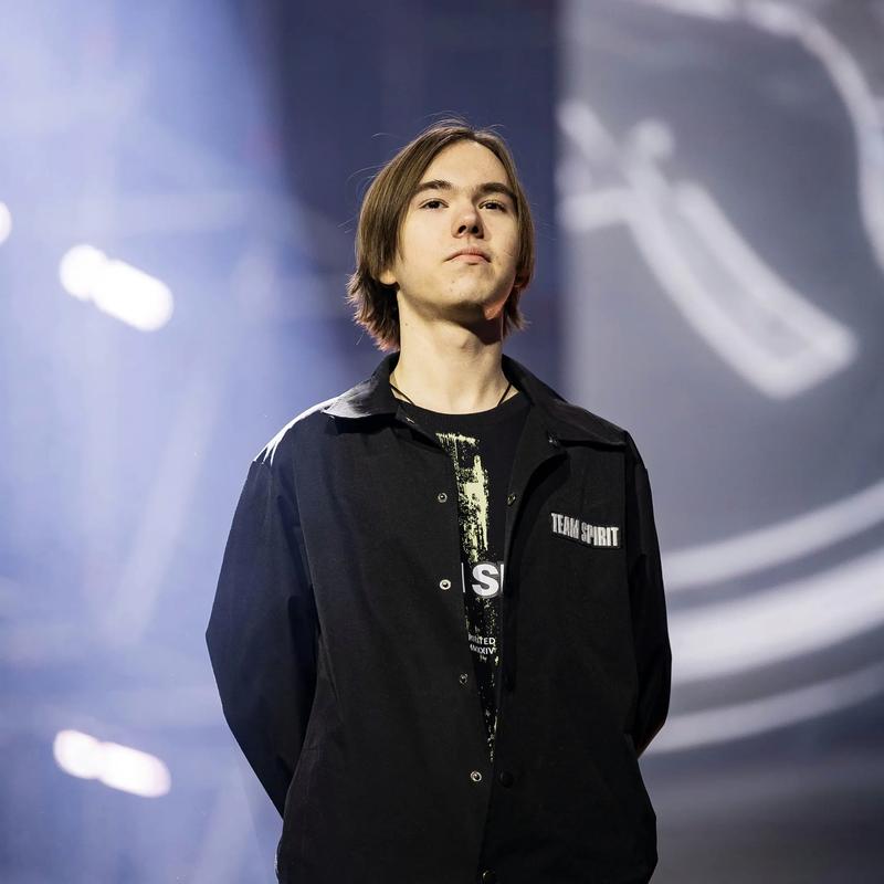 制与关键回 制与关键回