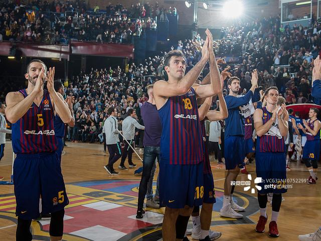 罚球线上的 罚球线上的