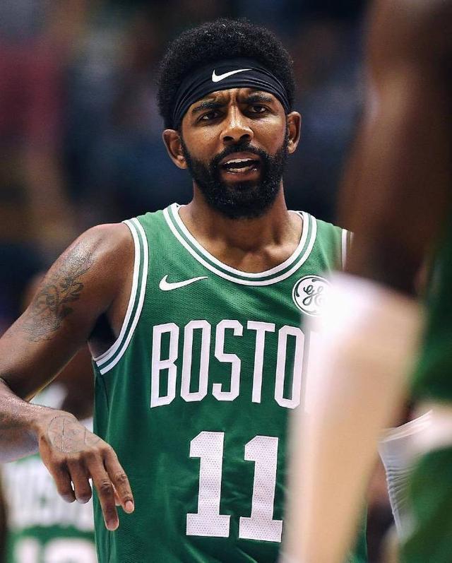 作角色扮演 作角色扮演